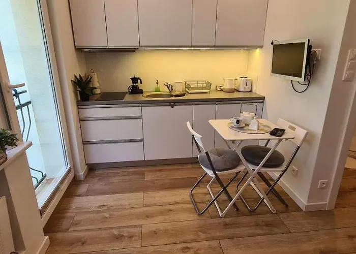 100 Blue Mare Łukęcin